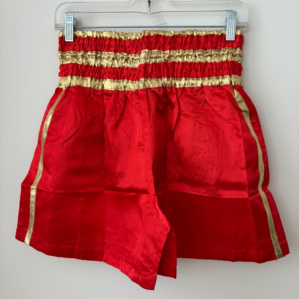 Adjustable Red Thai Boxing Shorts unisex - Picture 3 of 4